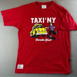 Taxi 'NY Red Graphic Tee - Short Sleeve Crew